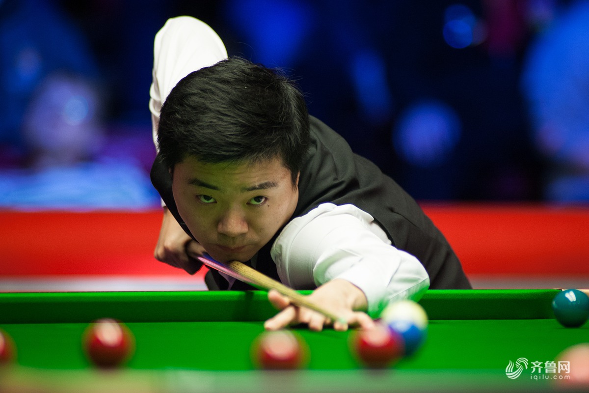 本场国足对 本场国足对